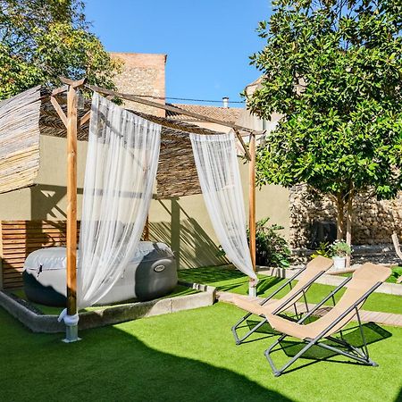Cal Capo Alojamiento Con Jacuzzi Apartment Besalu Luaran gambar