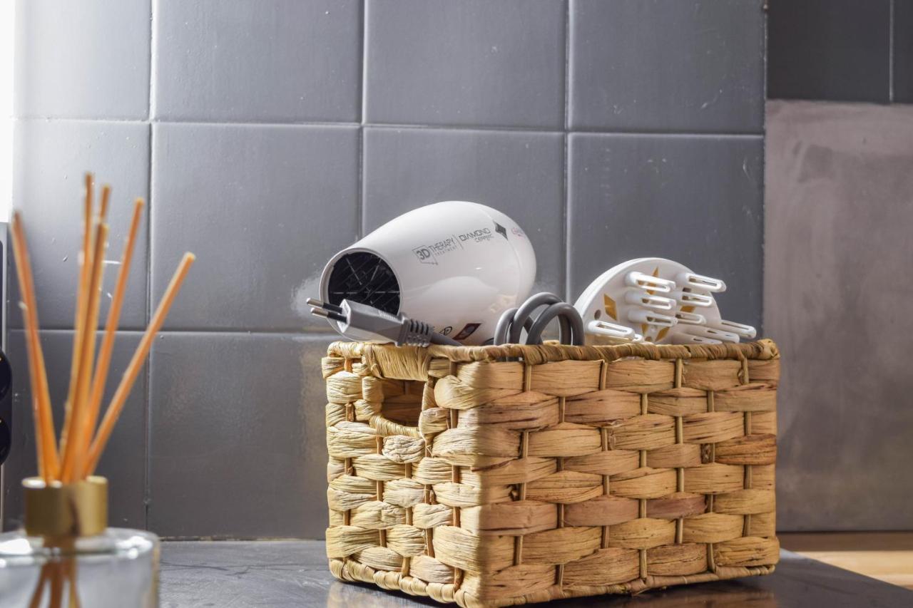 Cal Capo Alojamiento Con Jacuzzi Apartment Besalu Luaran gambar