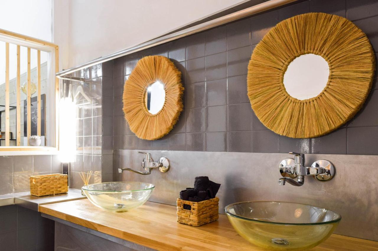 Cal Capo Alojamiento Con Jacuzzi Apartment Besalu Luaran gambar