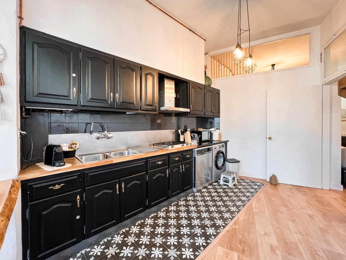 Cal Capo Alojamiento Con Jacuzzi Apartment Besalu Luaran gambar