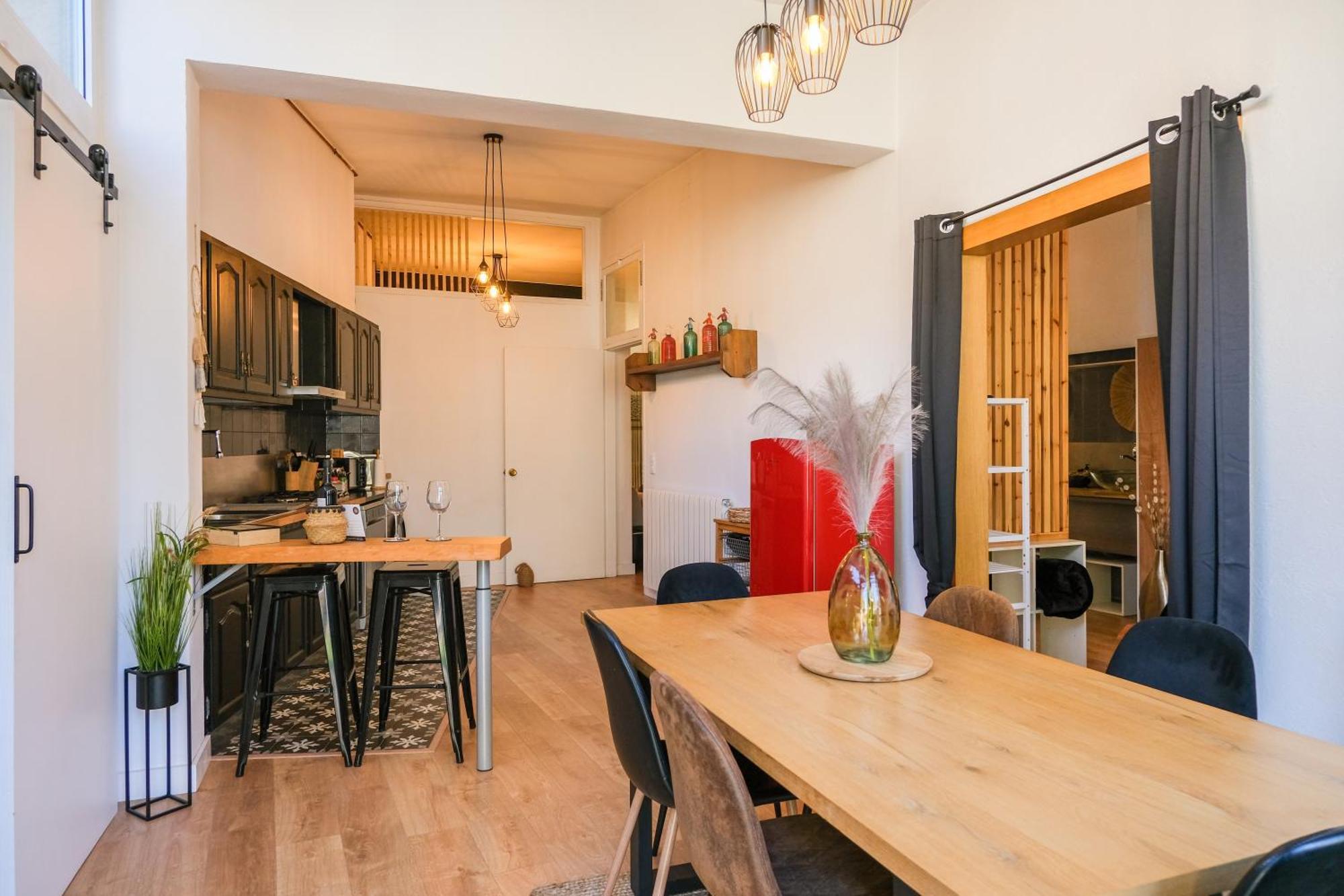Cal Capo Alojamiento Con Jacuzzi Apartment Besalu Luaran gambar